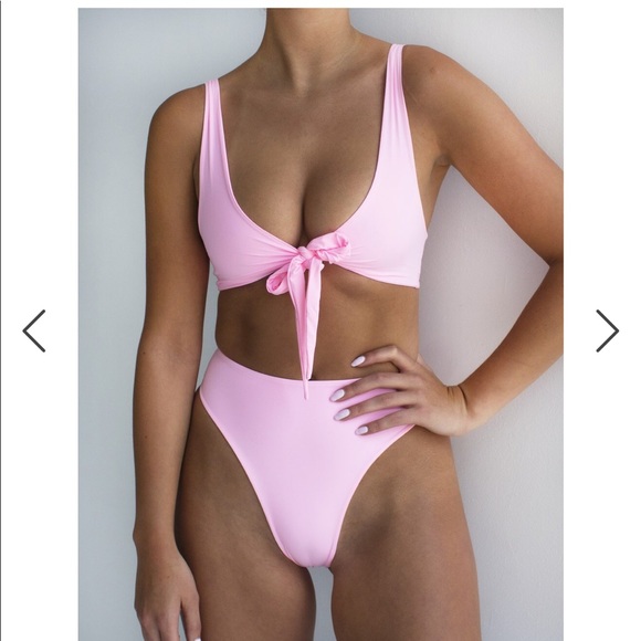 437 Other - 437 Swimsuit. Kenzie Top XL, Aubrey Bottom L.